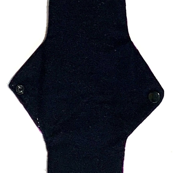 Six Heavy Plus Menstrual Pads in Fruits Ptint, Made in Canada Cloth Pad Set. - Picture 8 of 8